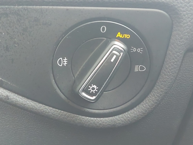 Used Volkswagen Touran 2022 for sale - 77874319: Photo 17