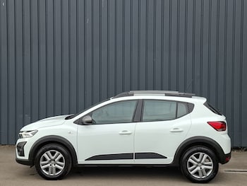 Used Dacia Sandero Stepway 2023 for sale - 79373048: Photo