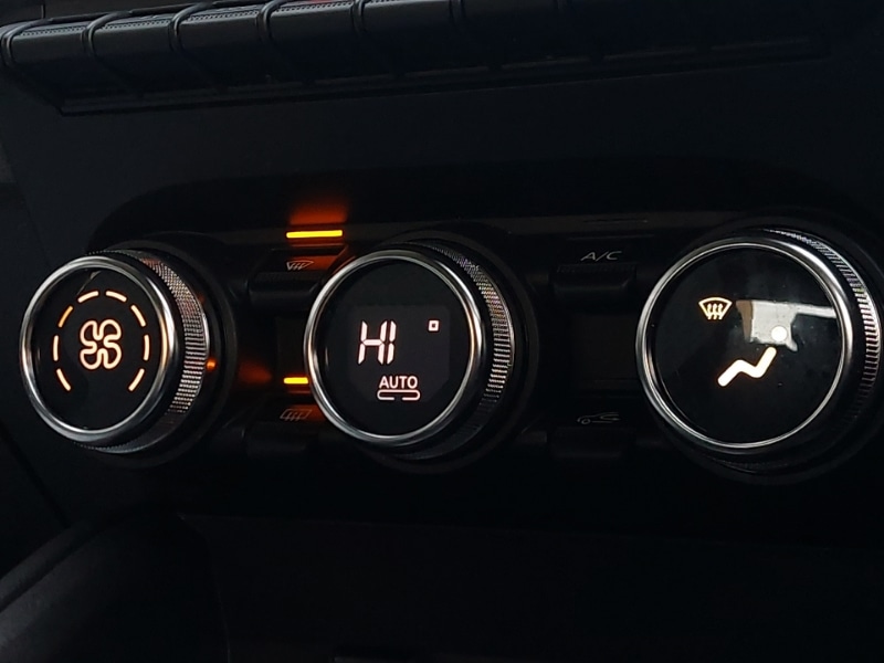 Used Renault Clio 2024 for sale - 77183408: Photo 13