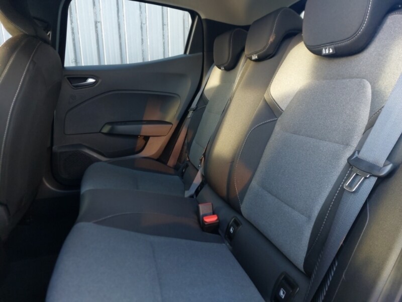 Used Renault Clio 2024 for sale - 77183408: Photo 6