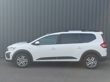 Used Dacia Jogger 2023 for sale - 77939229: Photo