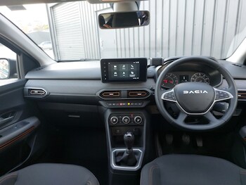 Used Dacia Sandero Stepway 2023 for sale - 78113725: Photo