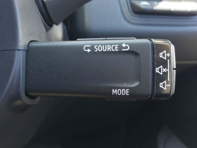 Used Renault Clio 2021 for sale - 77081203: Photo 18