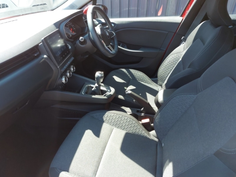 Used Renault Clio 2021 for sale - 77081203: Photo 5