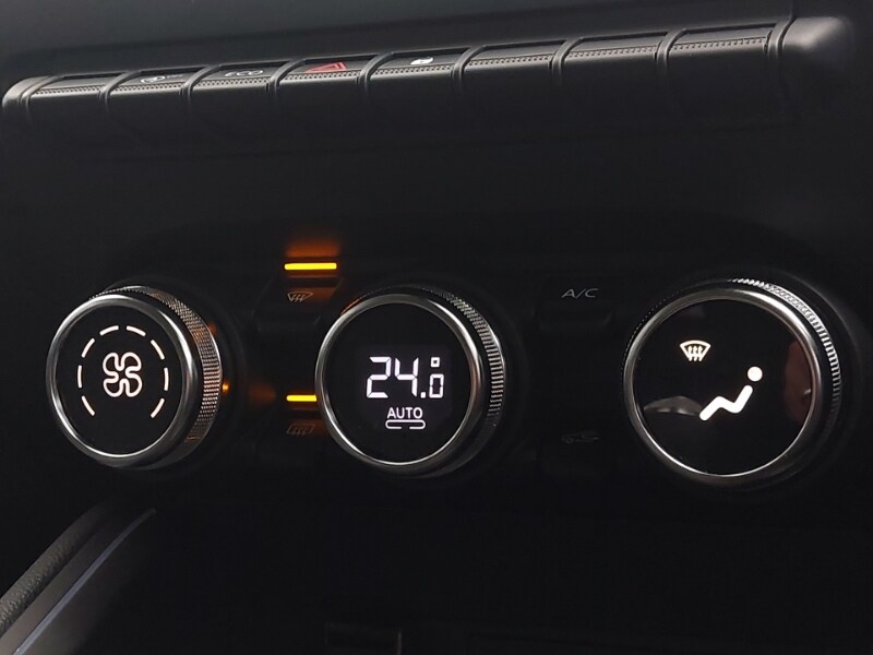 Used Renault Clio 2022 for sale - 77272918: Photo 15