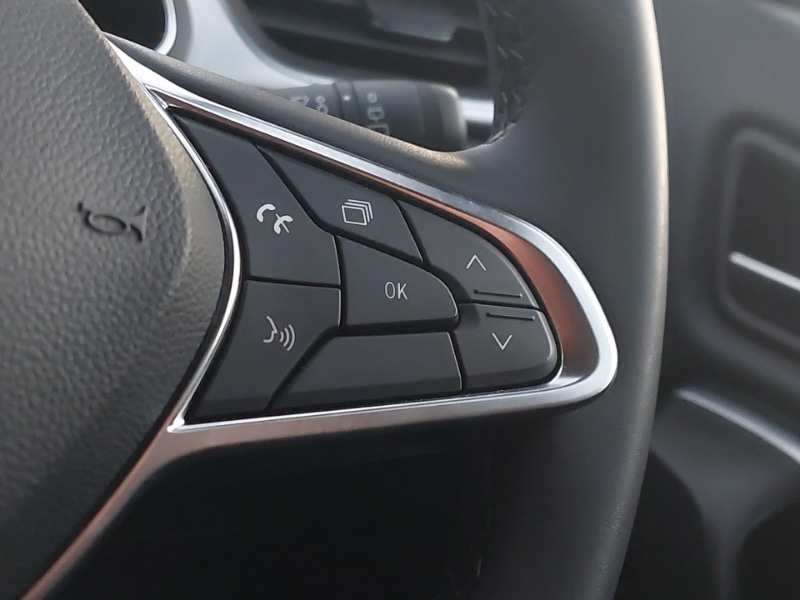 Used Renault Captur 2022 for sale - 77070100: Photo 18