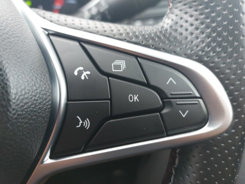 Used Renault Clio 2023 for sale - 77907868: Photo 13