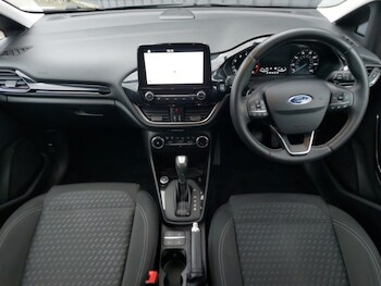 Used Ford Fiesta 2017 for sale - 77453810: Photo