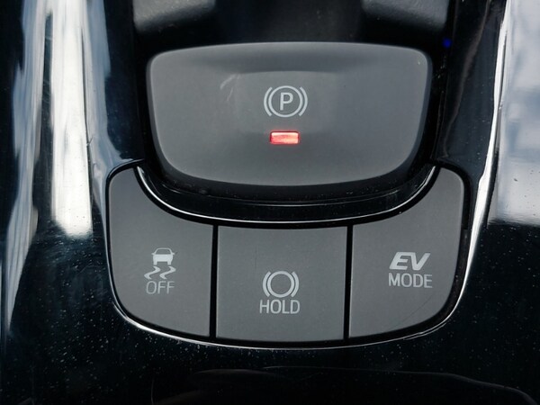 Used Toyota C-HR 2020 for sale - 76195509: Photo 15