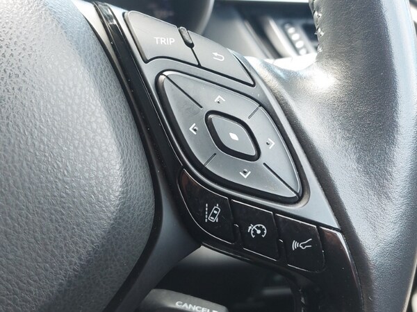 Used Toyota C-HR 2020 for sale - 76195509: Photo 17