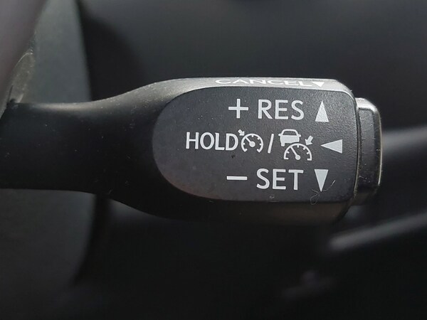 Used Toyota C-HR 2020 for sale - 76195509: Photo 18