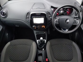 Used Renault Captur 2017 for sale - 76548885: Photo