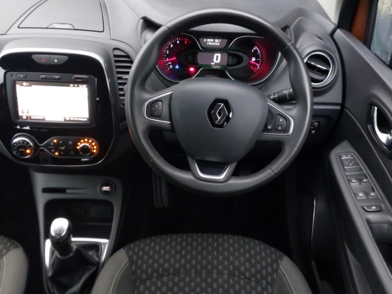 Used Renault Captur 2017 for sale - 76548885: Photo 7