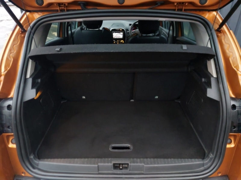 Used Renault Captur 2017 for sale - 76548885: Photo 8