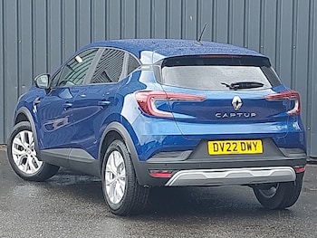 Used Renault Captur 2022 for sale - 75562275: Photo