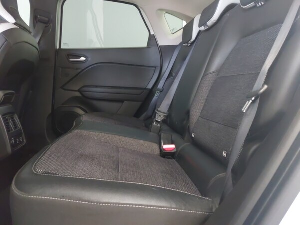 Used Renault Captur 2022 for sale - 76242258: Photo 6