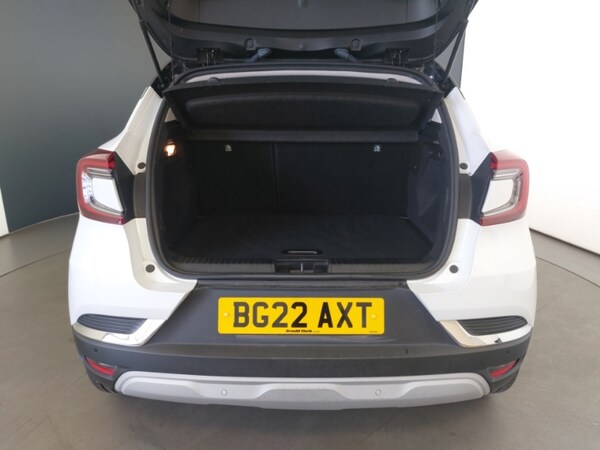 Used Renault Captur 2022 for sale - 76242258: Photo 8
