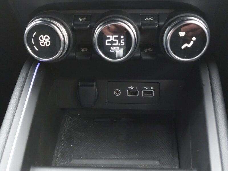 Used Renault Clio 2025 for sale - 77832686: Photo 16