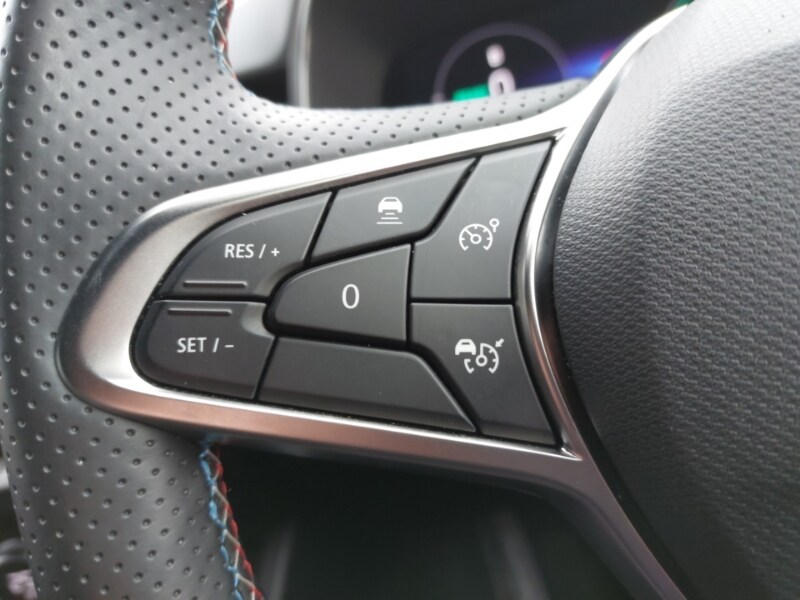 Used Renault Clio 2025 for sale - 77832686: Photo 17