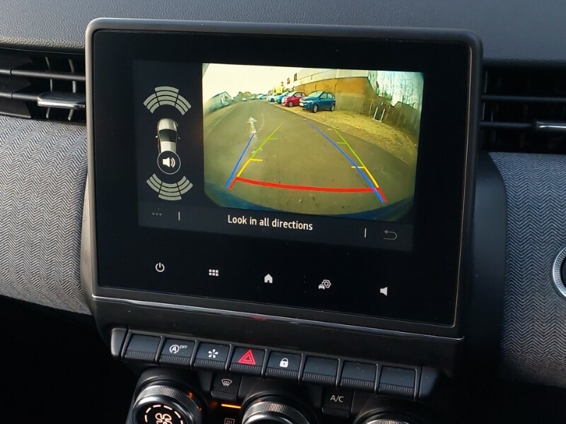 Used Renault Clio 2024 for sale - 77453997: Photo 11