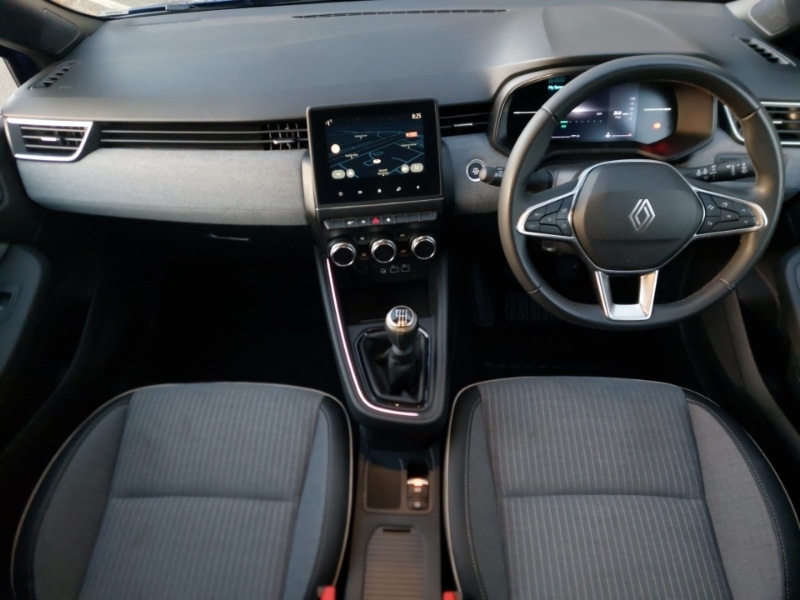 Used Renault Clio 2024 for sale - 77453997: Photo 2