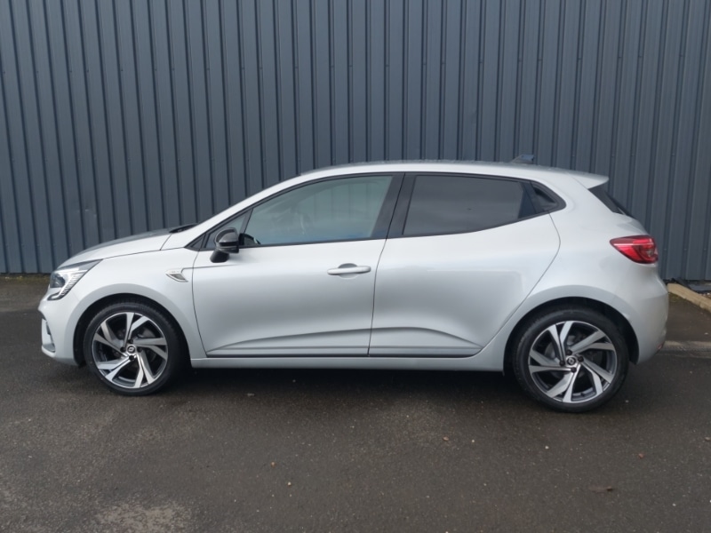 Used Renault Clio 2023 for sale - 77907889: Photo 4