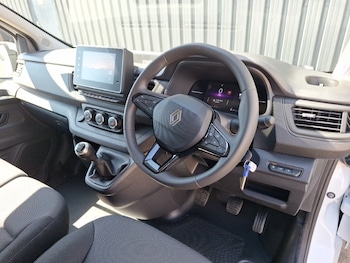 Used Renault Trafic 2026 for sale - 78368955: Photo