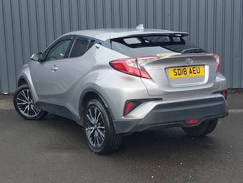 Used Toyota C-HR 2018 for sale - 78684226: Photo