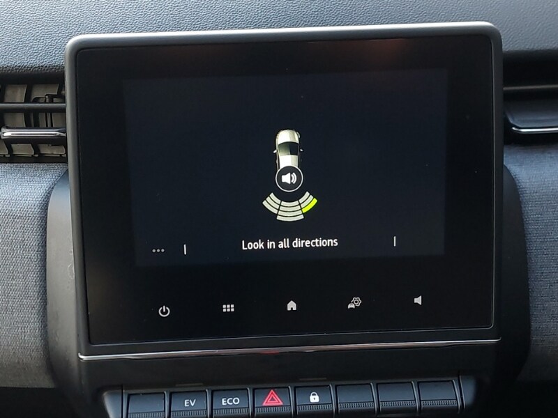 Used Renault Clio 2024 for sale - 76556281: Photo 11