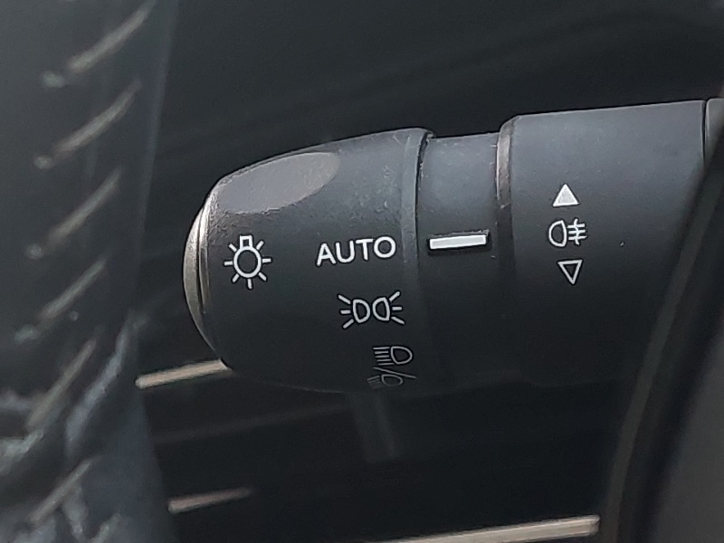 Used Peugeot 2008 2021 for sale - 78099315: Photo 19