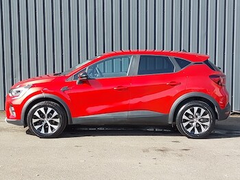 Used Renault Captur 2023 for sale - 78066122: Photo