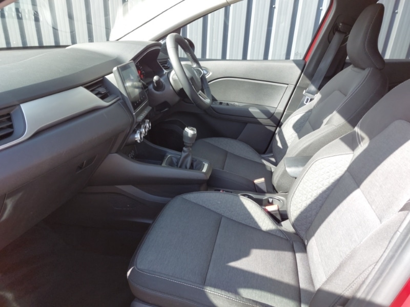 Used Renault Captur 2023 for sale - 78066122: Photo 5