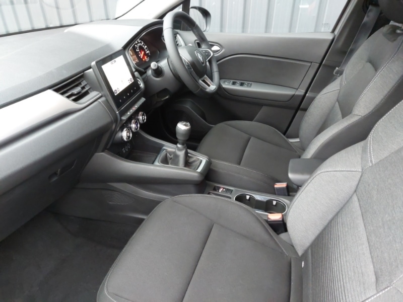 Used Renault Captur 2020 for sale - 77605600: Photo 5