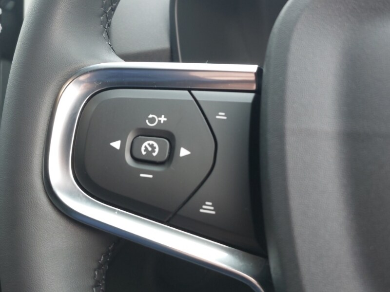 Used Volvo XC40 2023 for sale - 77556246: Photo 16