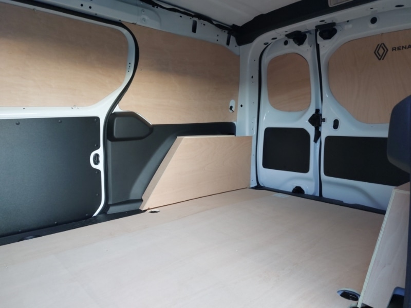 Used Renault Kangoo 2025 for sale - 76343675: Photo 6