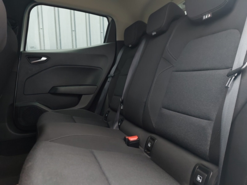 Used Renault Clio 2022 for sale - 76763668: Photo 6