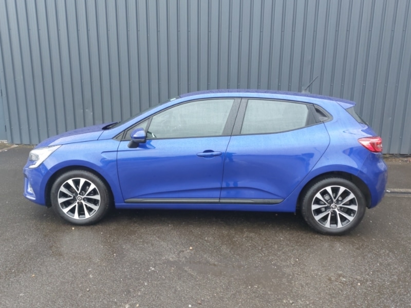 Used Renault Clio 2021 for sale - 77992502: Photo 4