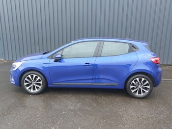 Used Renault Clio 2021 for sale - 77992502: Photo