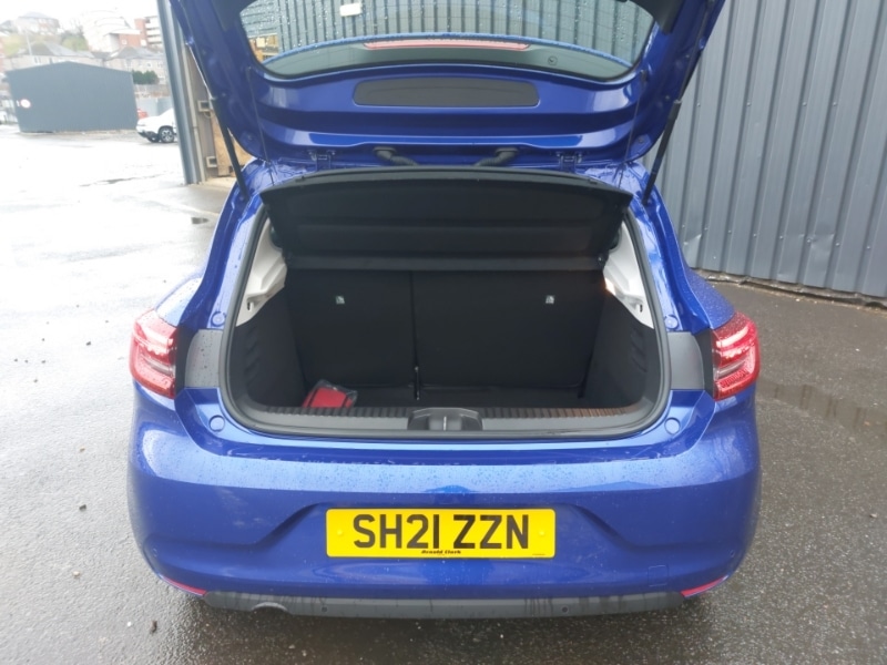 Used Renault Clio 2021 for sale - 77992502: Photo 8