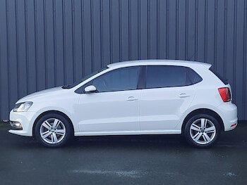 Used Volkswagen Polo 2017 for sale - 77213985: Photo