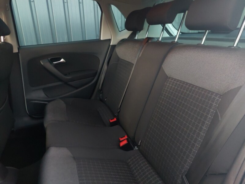 Used Volkswagen Polo 2017 for sale - 77213985: Photo 6