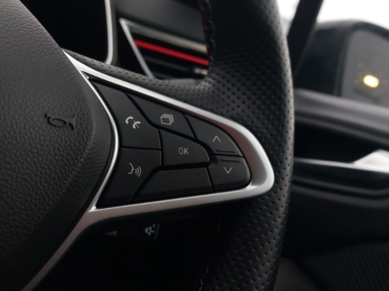 Used Renault Clio 2023 for sale - 76983553: Photo 19