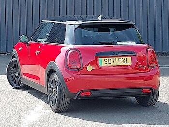 Used MINI Cooper 2021 for sale - 78700344: Photo