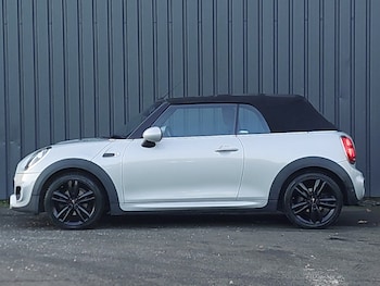 Used MINI Convertible 2019 for sale - 78093887: Photo