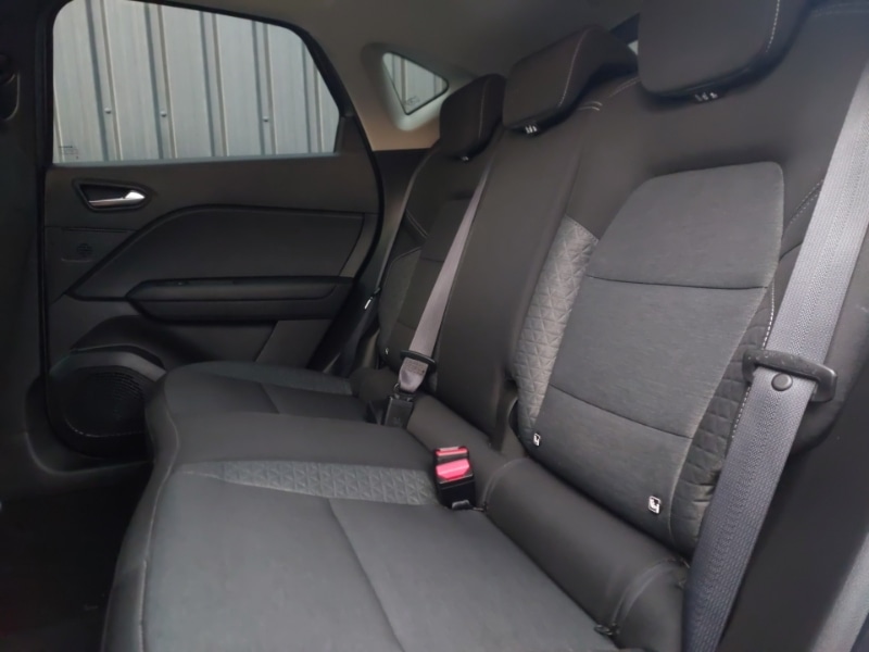 Used Renault Captur 2022 for sale - 77162579: Photo 6