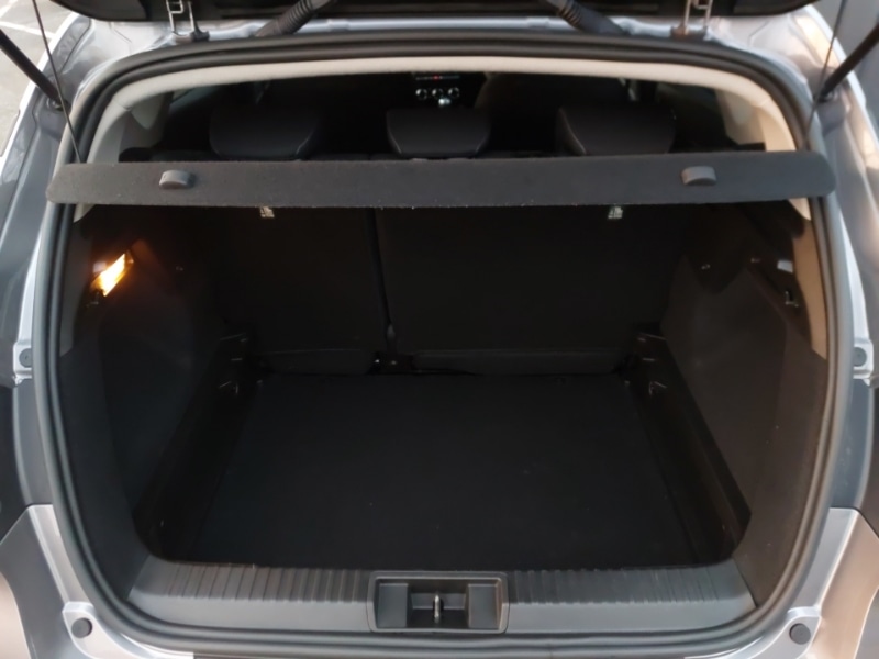 Used Renault Captur 2022 for sale - 77162579: Photo 8