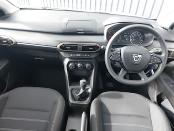 Used Dacia Sandero Stepway 2021 for sale - 77832736: Photo