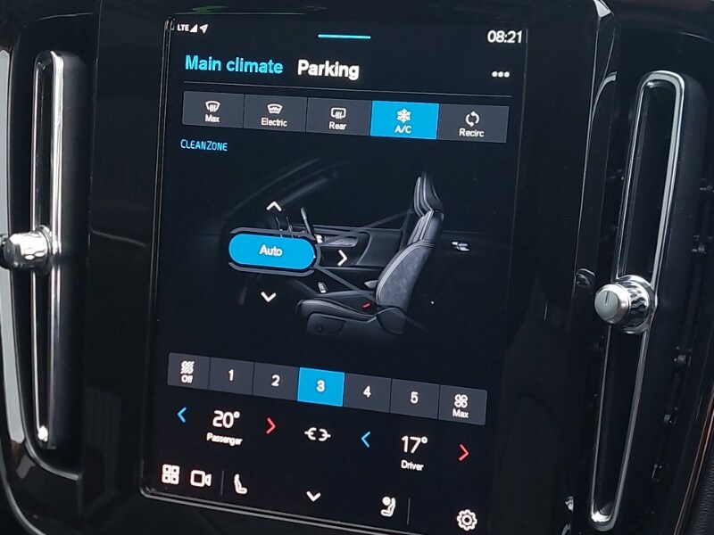 Used Volvo XC40 2024 for sale - 77563124: Photo 18