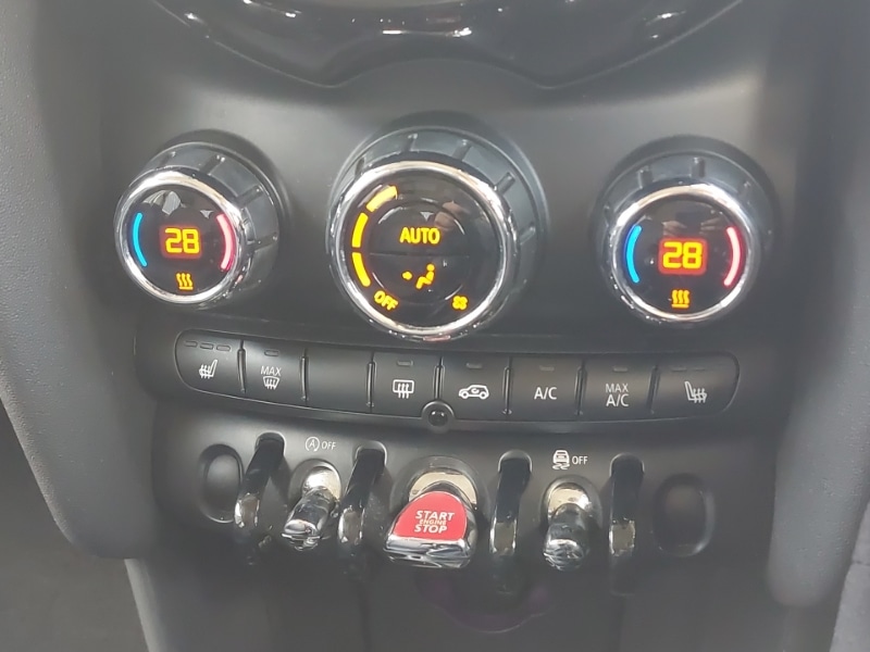 Used MINI Hatch 2019 for sale - 78113736: Photo 16