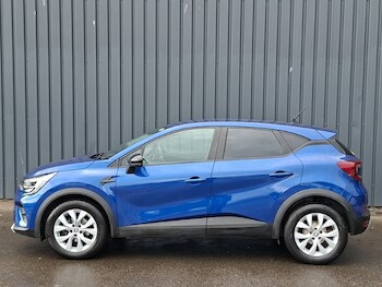 Used Renault Captur 2022 for sale - 79343337: Photo